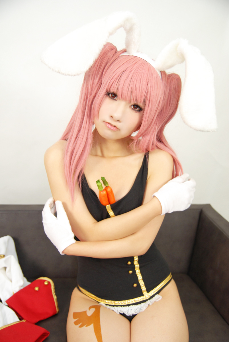 [Cosplay]  Umineko no Naku Koro ni - Sexy Cosplay